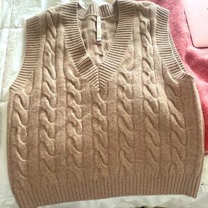 Darling sweater vest!